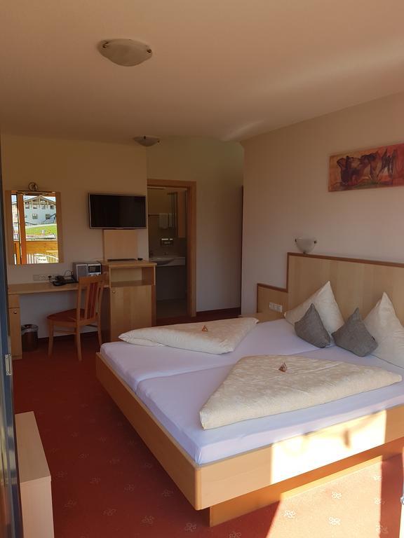 Hotel Garni Alpendiamant Fiss Eksteriør bilde
